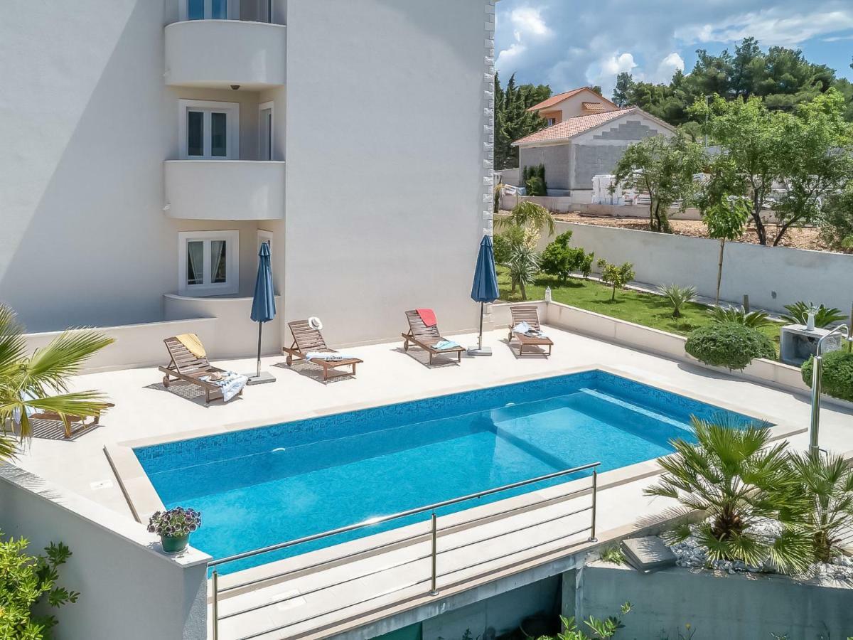 Apartment Villa 2 Pools-2 By Interhome Sutivan Exterior photo